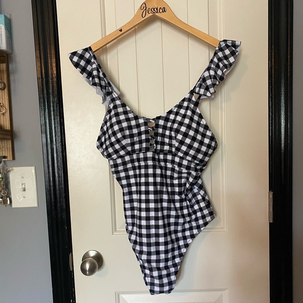 NWT Cupshe one piece Buffalo plaid swimsuit